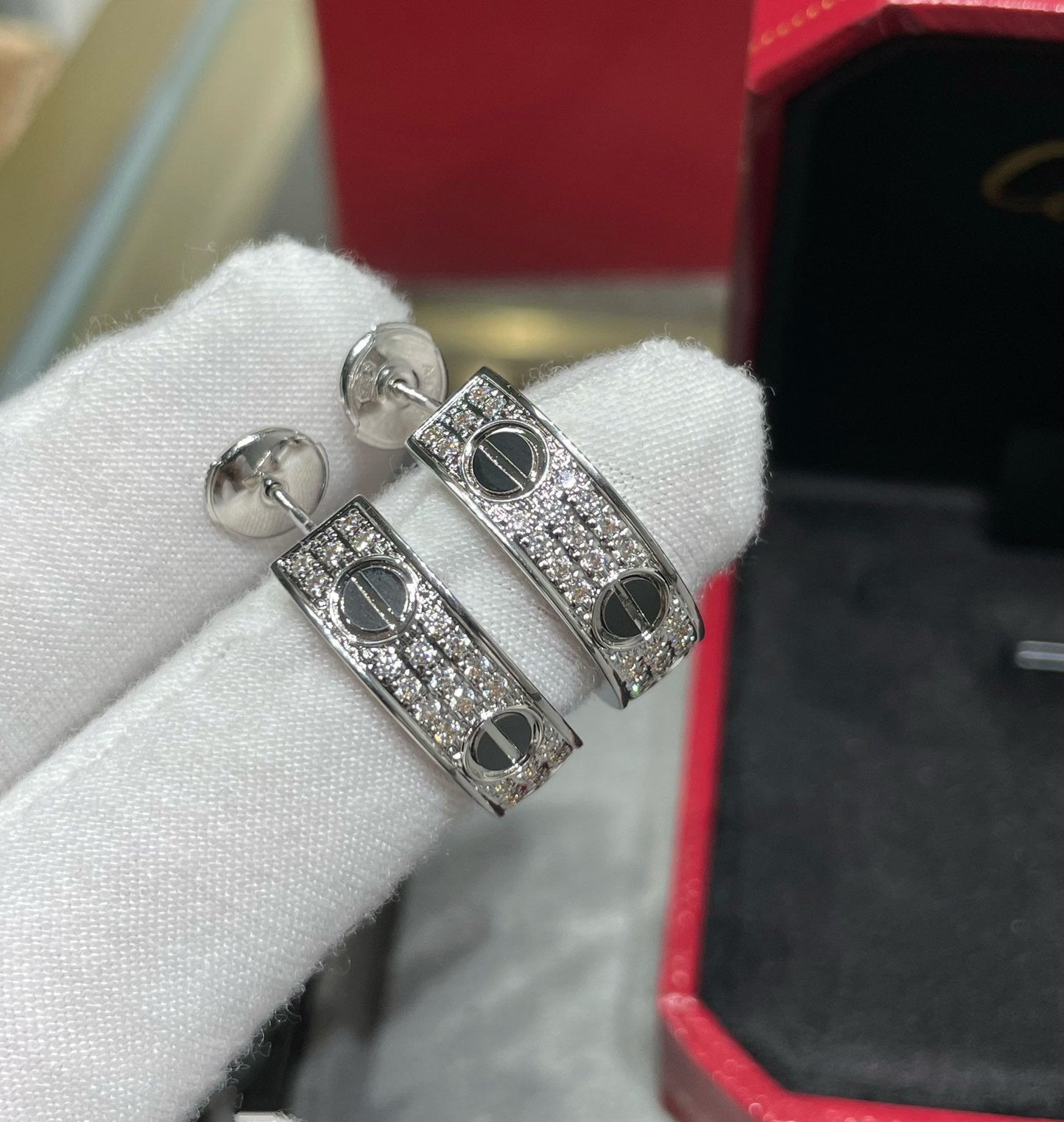 [AuraEcho Jewelry]LOVE CERAMIC DIAMOND PAVED SILVER EARRINGS