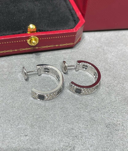 [AuraEcho Jewelry]LOVE CERAMIC DIAMOND PAVED SILVER EARRINGS