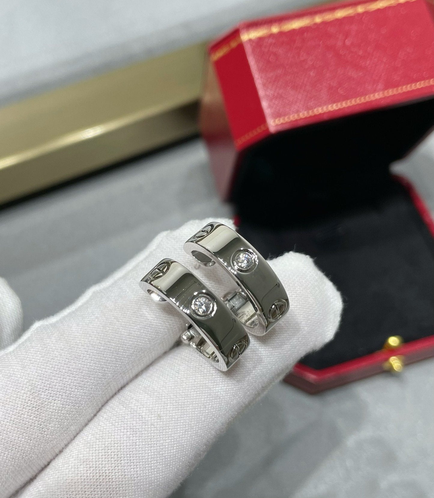 [AuraEcho Jewelry]LOVE 5.5MM 1 DIAMOND EARRINGS