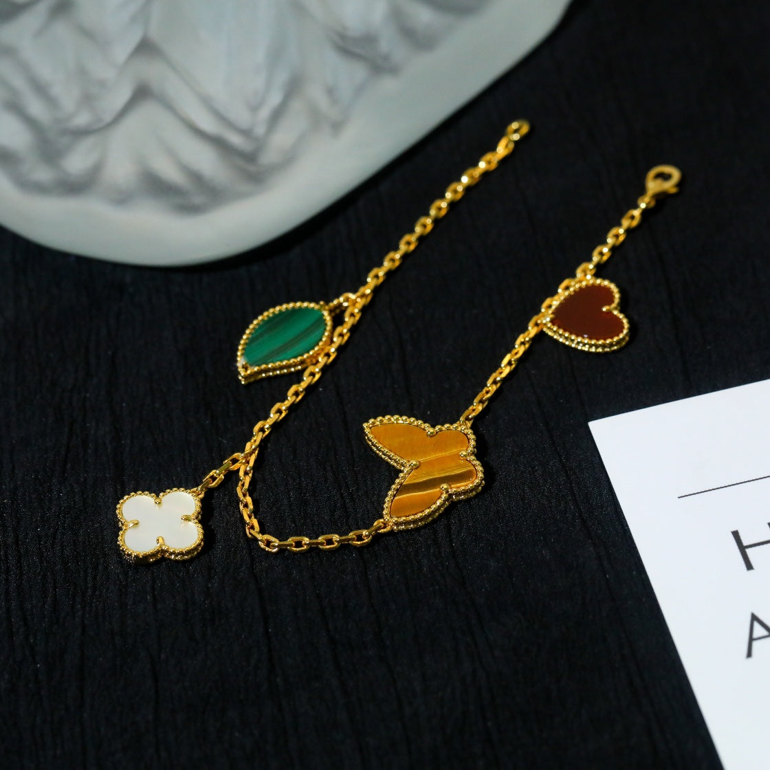 [WZQ]LUCKY SPRING 5 MOTIF GOLD BRACELET