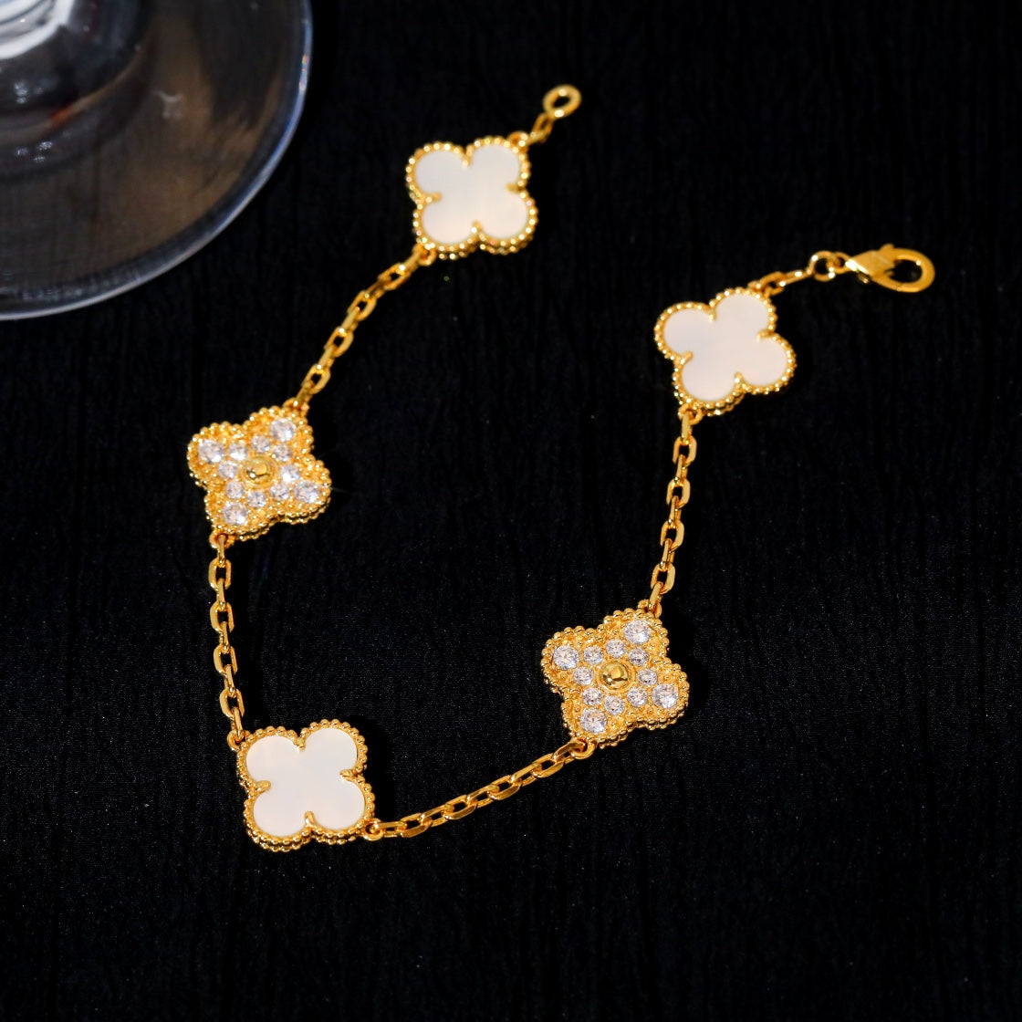 [AuraEcho Jewelry]CLOVER BRACELET 5 MOTIF WHITE MOP DIAMOND