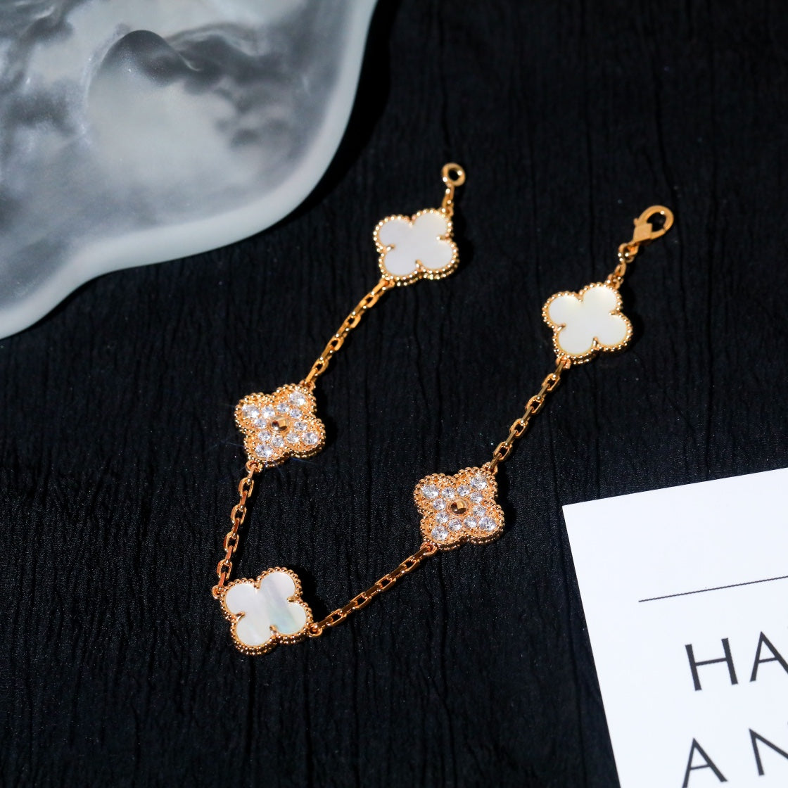 [AuraEcho Jewelry]CLOVER BRACELET 5 MOTIF WHITE MOP DIAMOND