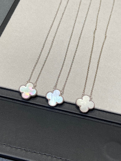[AuraEcho Jewelry]CLOVER MEDIUM SILVER WHITE MOP NECKLACE