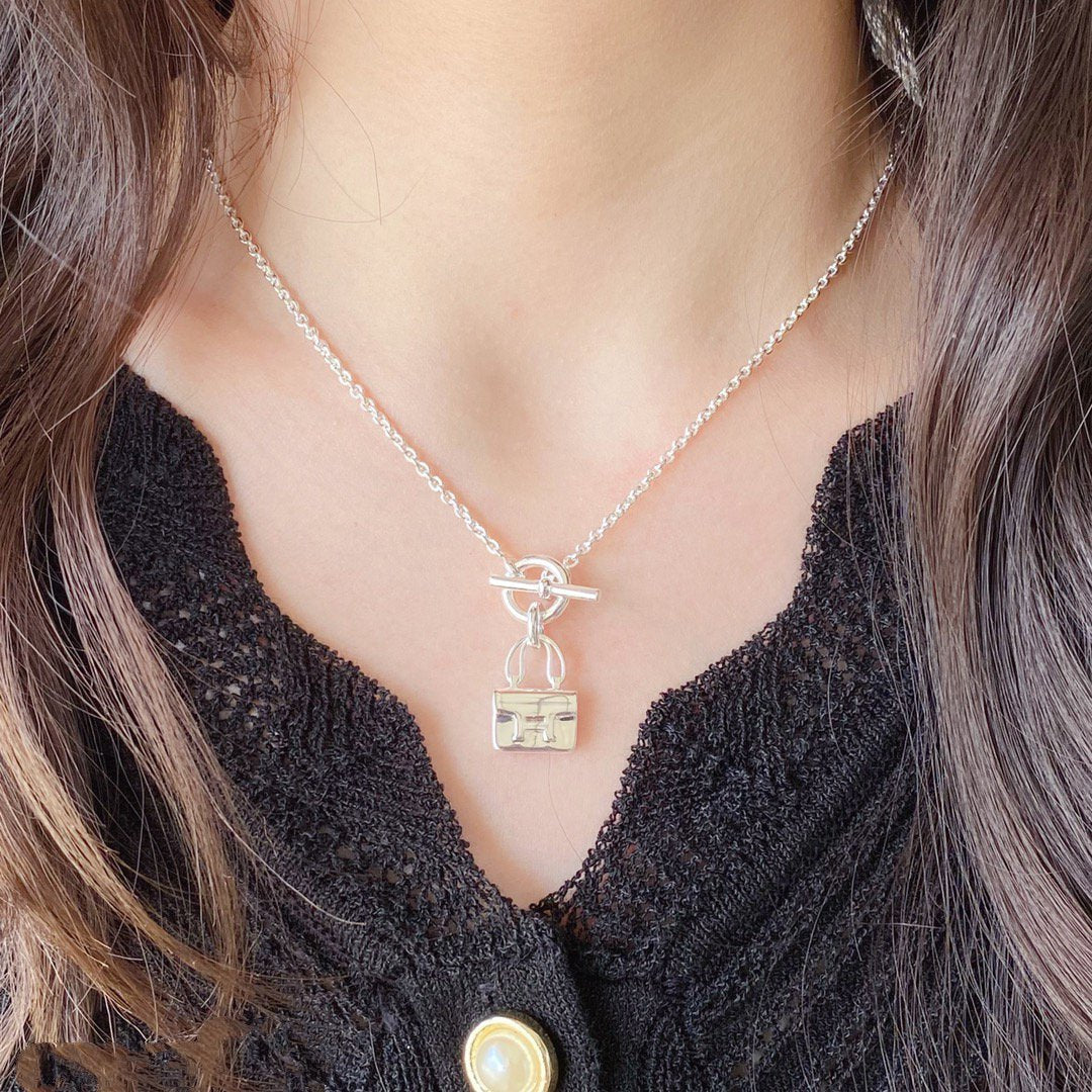 [AuraEcho Jewelry]CONSTANCE PEDANT SILVER NECKLACE