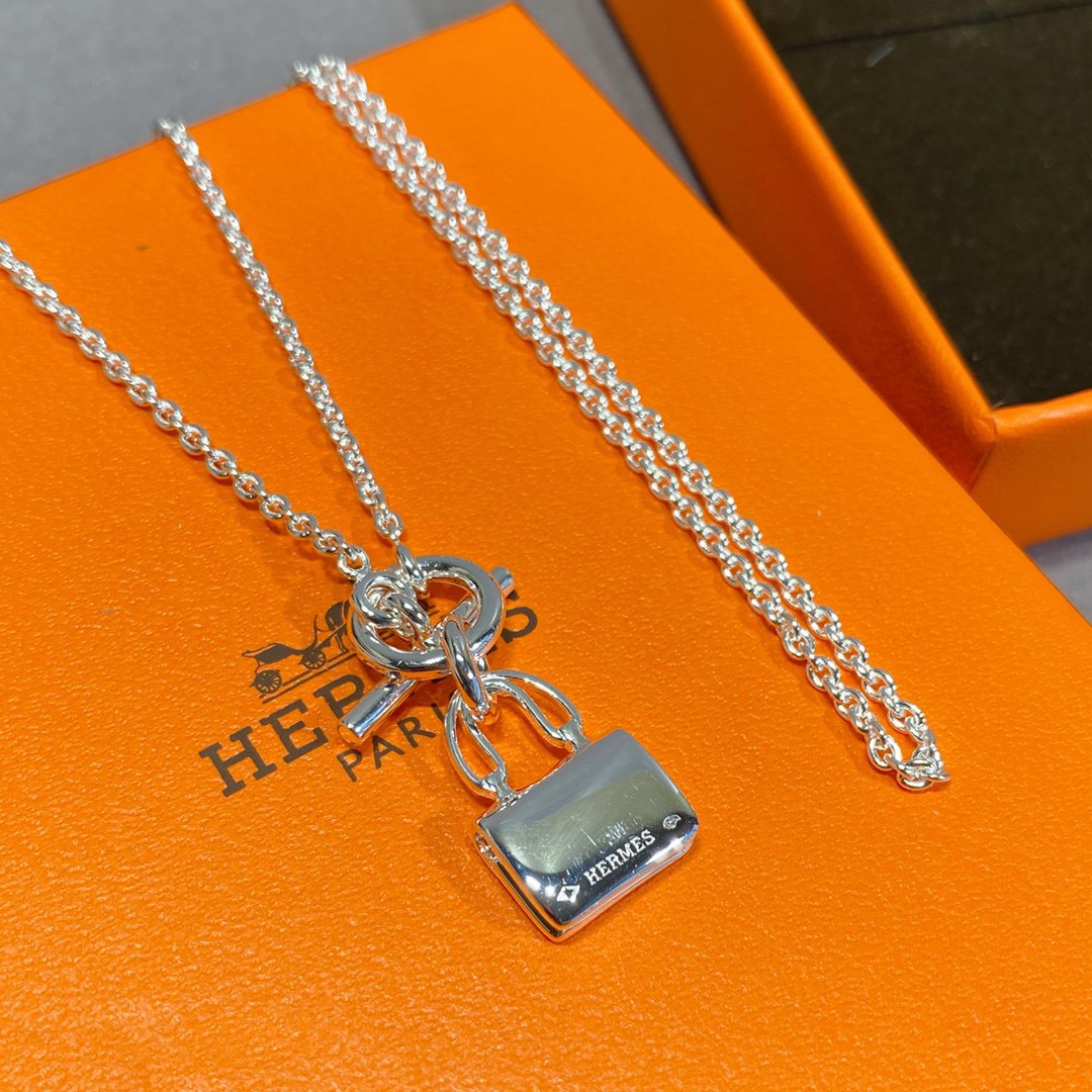 [AuraEcho Jewelry]CONSTANCE PEDANT SILVER NECKLACE
