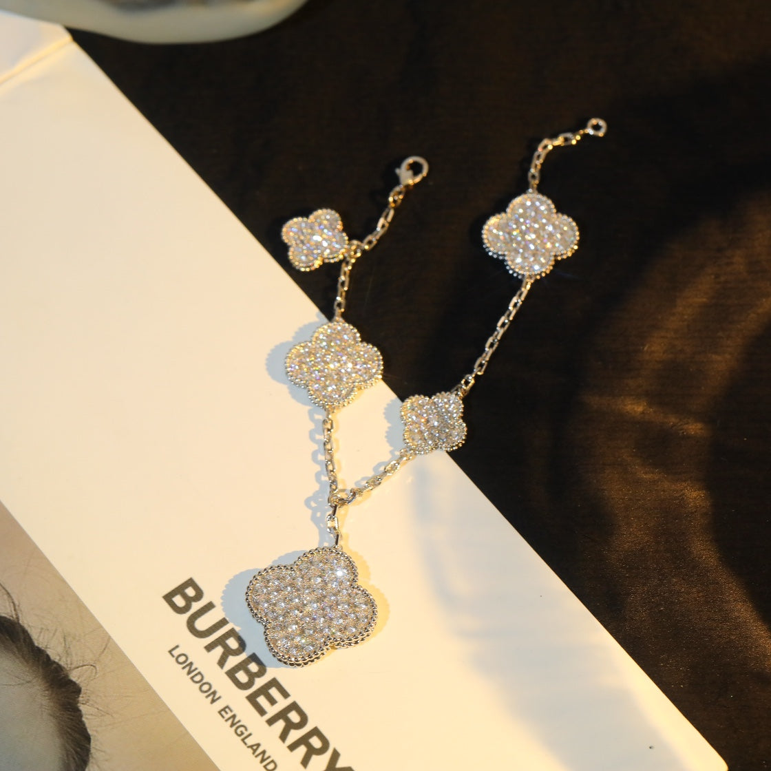 [AuraEcho Jewelry]CLOVER BRACELET 5 MOTIF SILVER DIAMOND PAVED