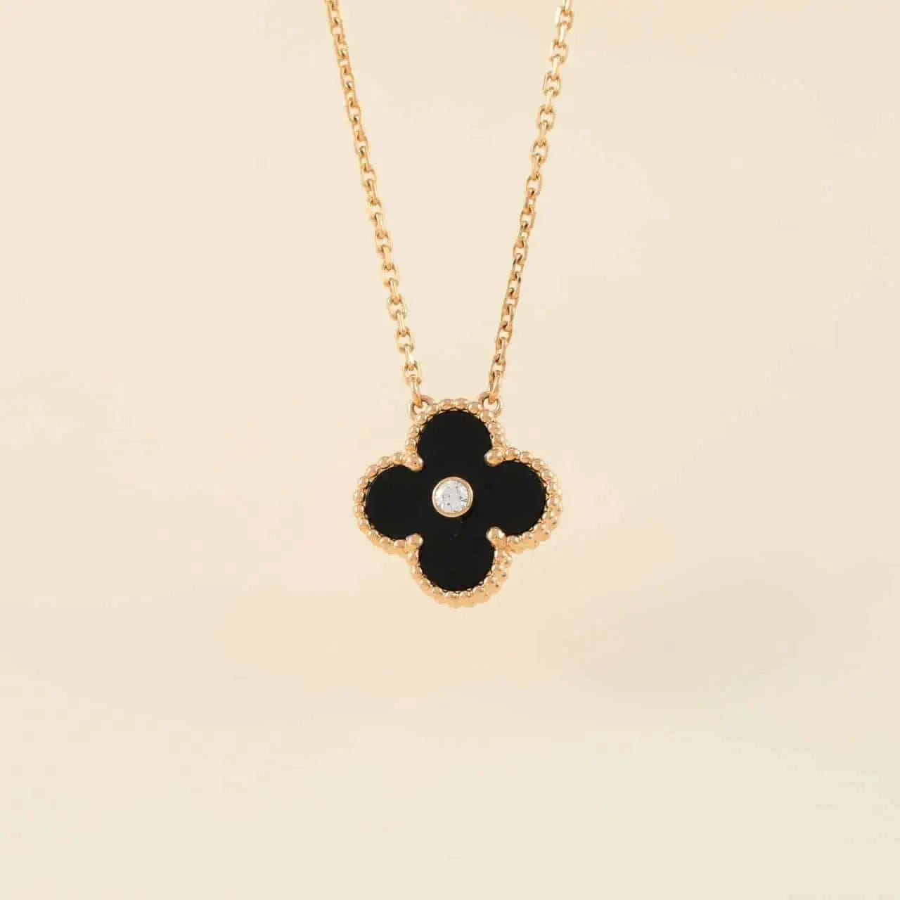 [AuraEcho Jewelry]CLOVER 15MM DIAMOND ONYX NECKLACE