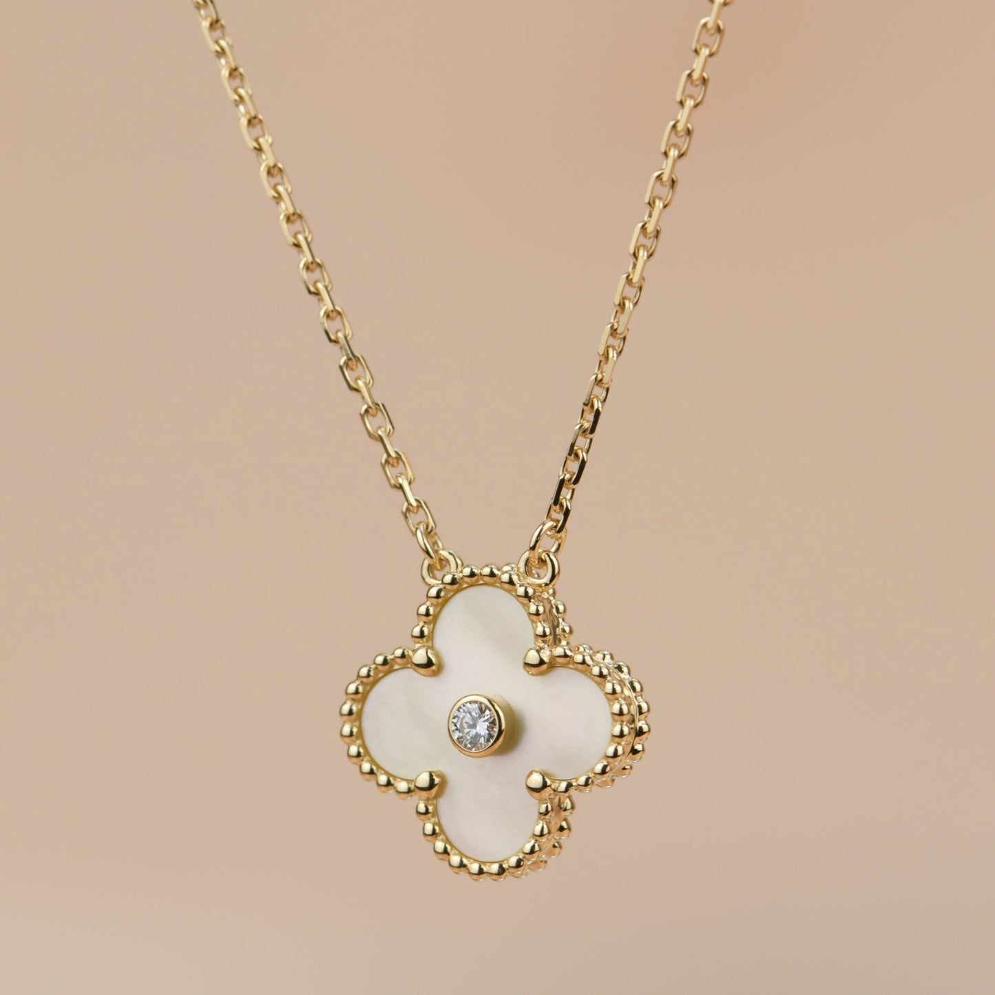 [AuraEcho Jewelry]CLOVER 15MM DIAMOND GOLD MOTHER OF PEARL NECKLACE