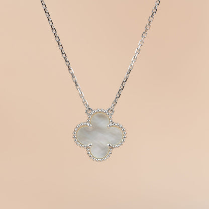 [AuraEcho Jewelry]CLOVER  15MM WHITE MOTHER-OF-PEARL SILVER