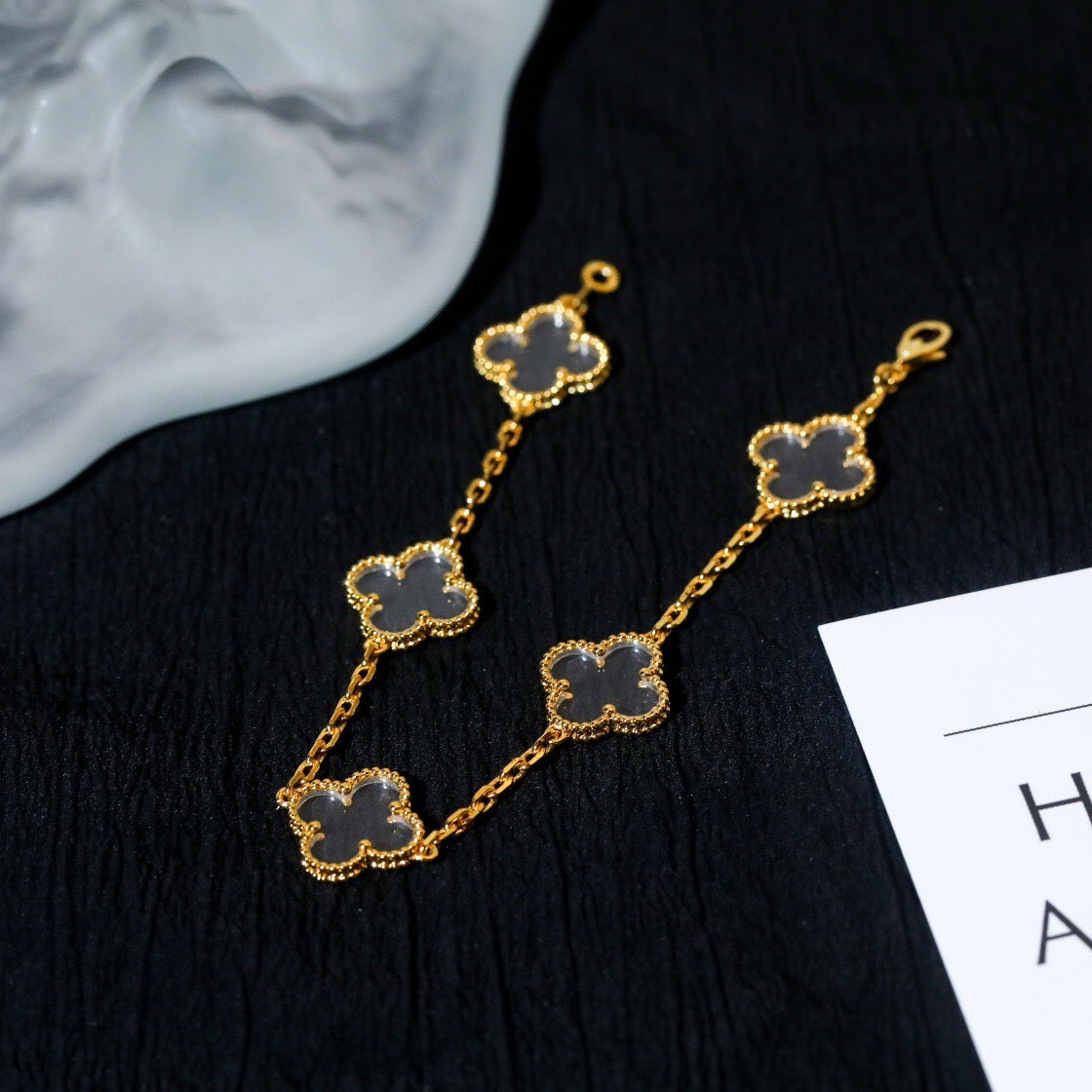 [AuraEcho Jewelry]CLOVER 5 MOTIF ROCK CRYSTAL PINK GOLD BRACELET