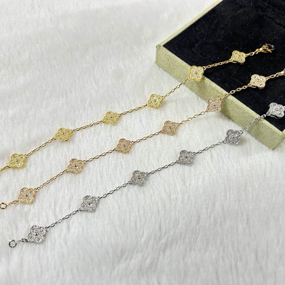 [AuraEcho Jewelry]CLOVER 6 MOTIF DIAMOND BRACELET