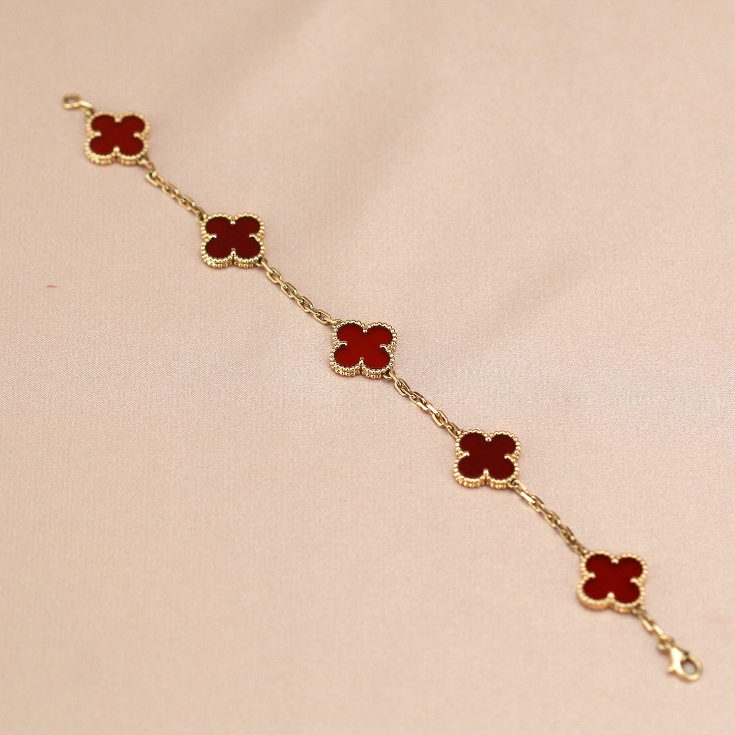 [AuraEcho Jewelry]CLOVER 5 MOTIFS RED AGATE  BRACELET
