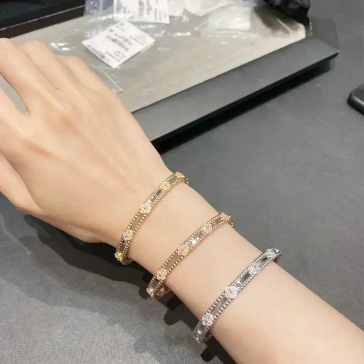 [AuraEcho Jewelry]CLOVER BRACELET 4MM DIAMONDS