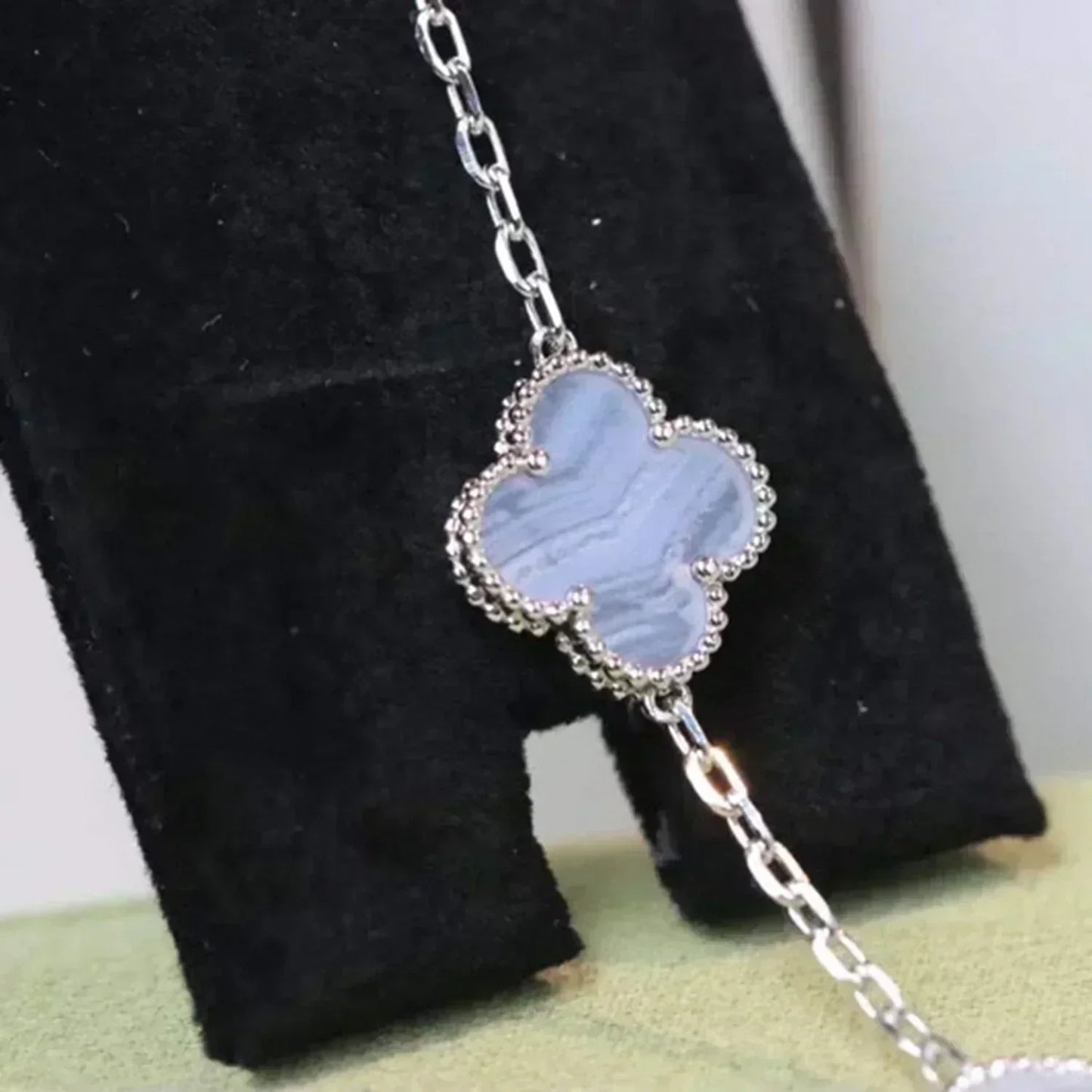 [AuraEcho Jewelry]CLOVER  5 MOTIF PURPLE CHALCEDONY BRACELET SILVER