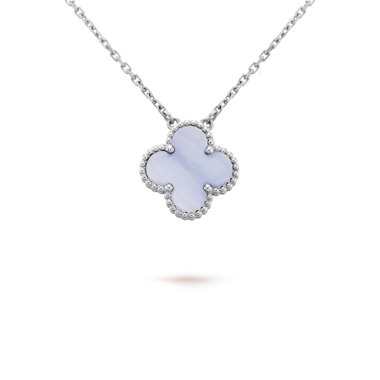 [AuraEcho Jewelry]CLOVER 15MM BLUE CHALCEDONY NECKLACE SILVER