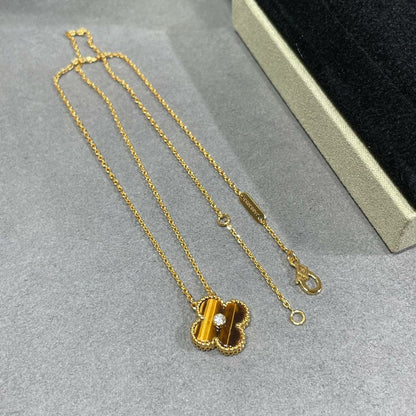 [AuraEcho Jewelry]CLOVER 15MM DIAMOND AND YELLOW TIGER'S EYE AGATE necklace