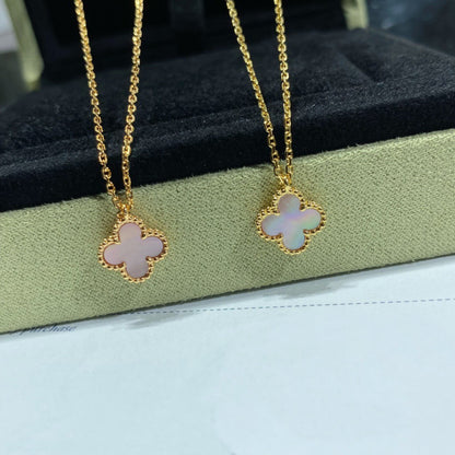 [AuraEcho Jewelry]CLOVER 15MM PINK MOTHER-OF-PEARL SINGLE FLOWER NECKLACE