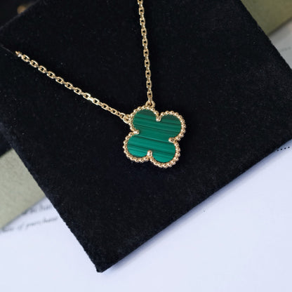 [AuraEcho Jewelry]CLOVER 15MM MALACHITE SINGLE FLOWER  NECKLACE