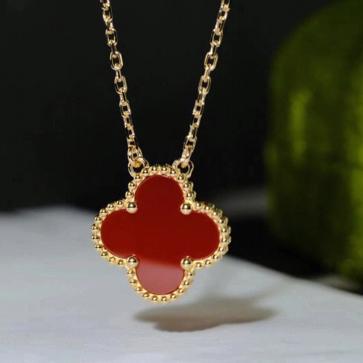 [WZQ]CLOVER 15MM CARNELIAN SINGLE FLOWER NECKLACE