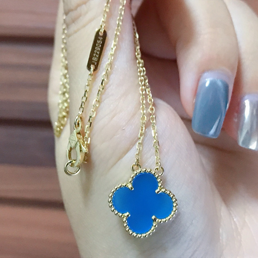 [AuraEcho Jewelry]CLOVER 15MM BLUE AGATE NECKLACE