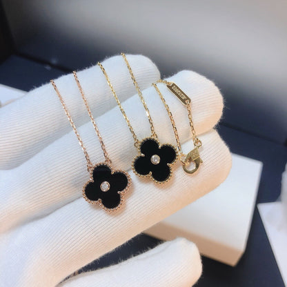 [AuraEcho Jewelry]CLOVER 15MM DIAMOND ONYX NECKLACE