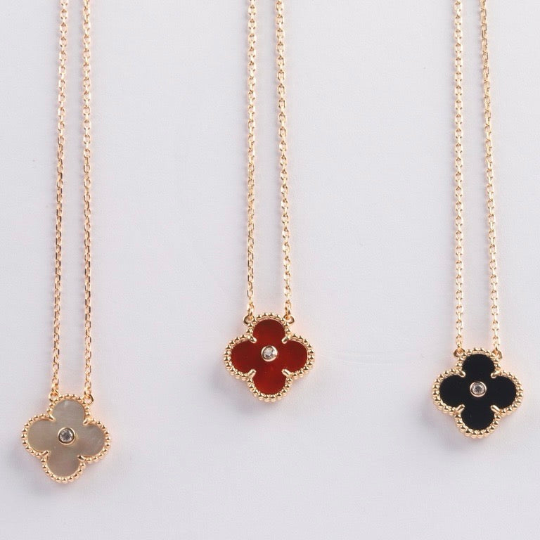 [AuraEcho Jewelry]CLOVER 15MM DIAMOND CARNELIAN NECKLACE