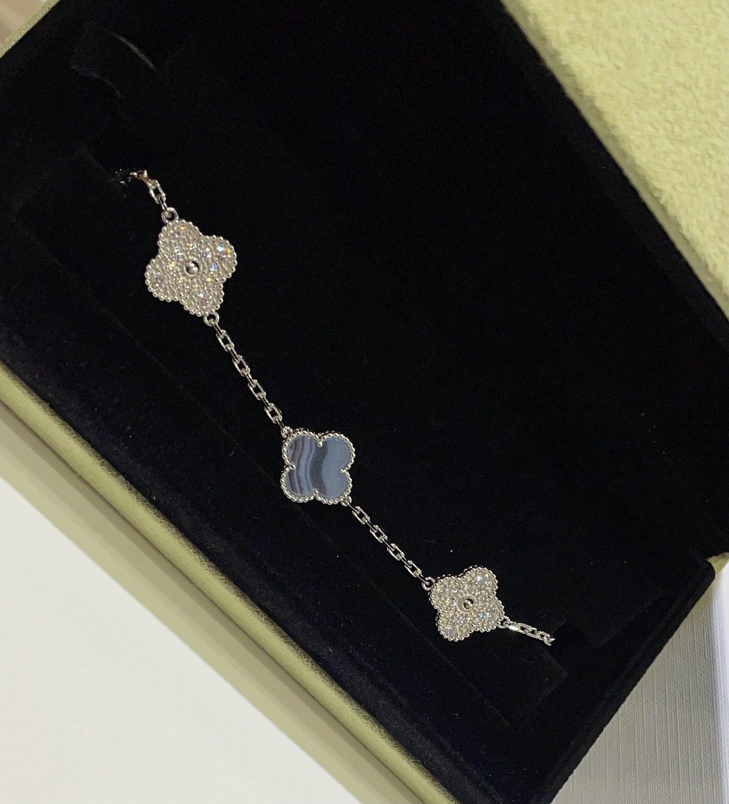 [AuraEcho Jewelry]CLOVER  5 MOTIF DIAMOND PURPLE CHALCEDONY BRACELET SILVER