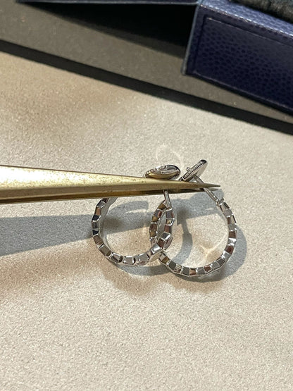 [AuraEcho Jewelry]Hollow Design Four-Leaf Clover Flower Shape Ring
