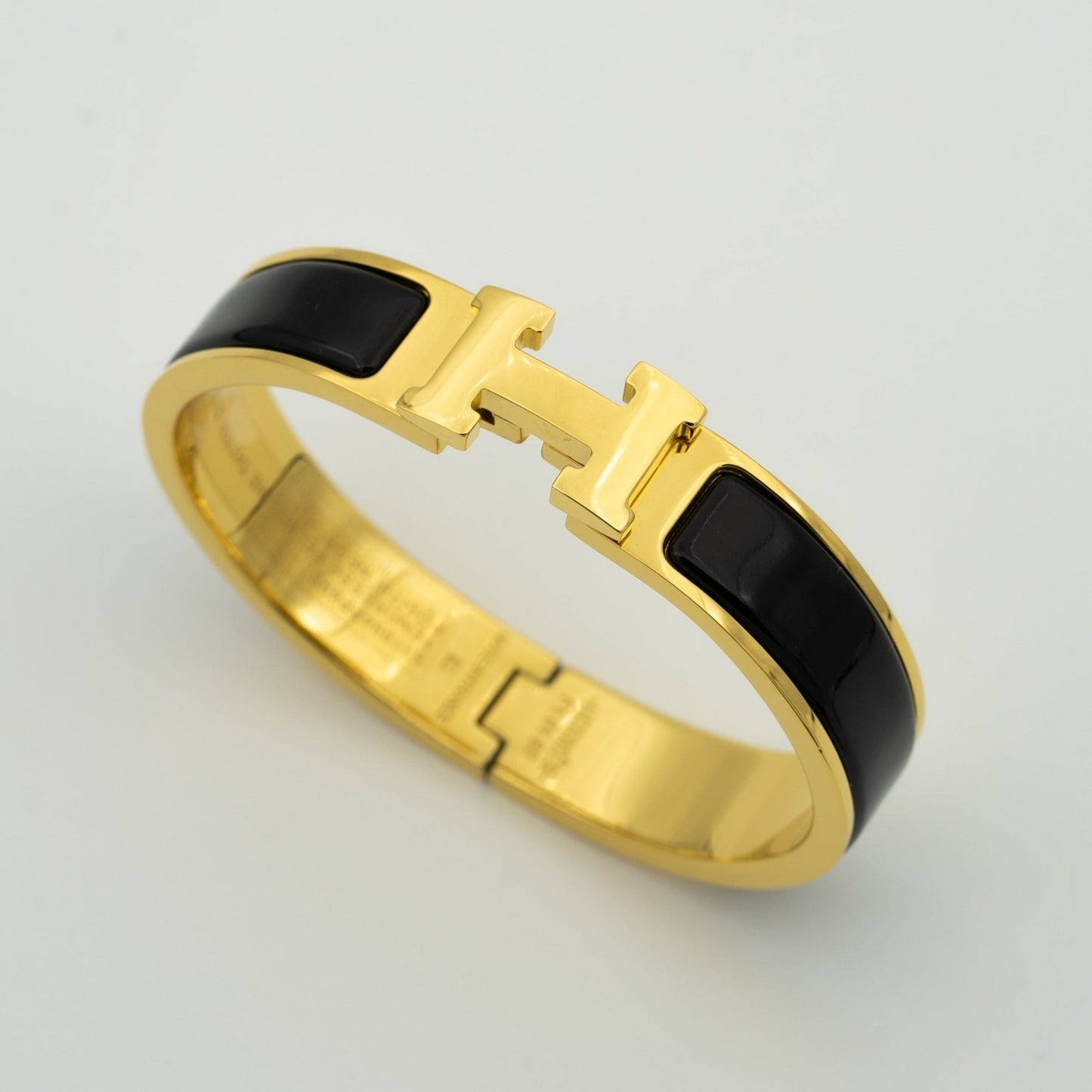 [AuraEcho Jewelry]H BLACK BRACELET