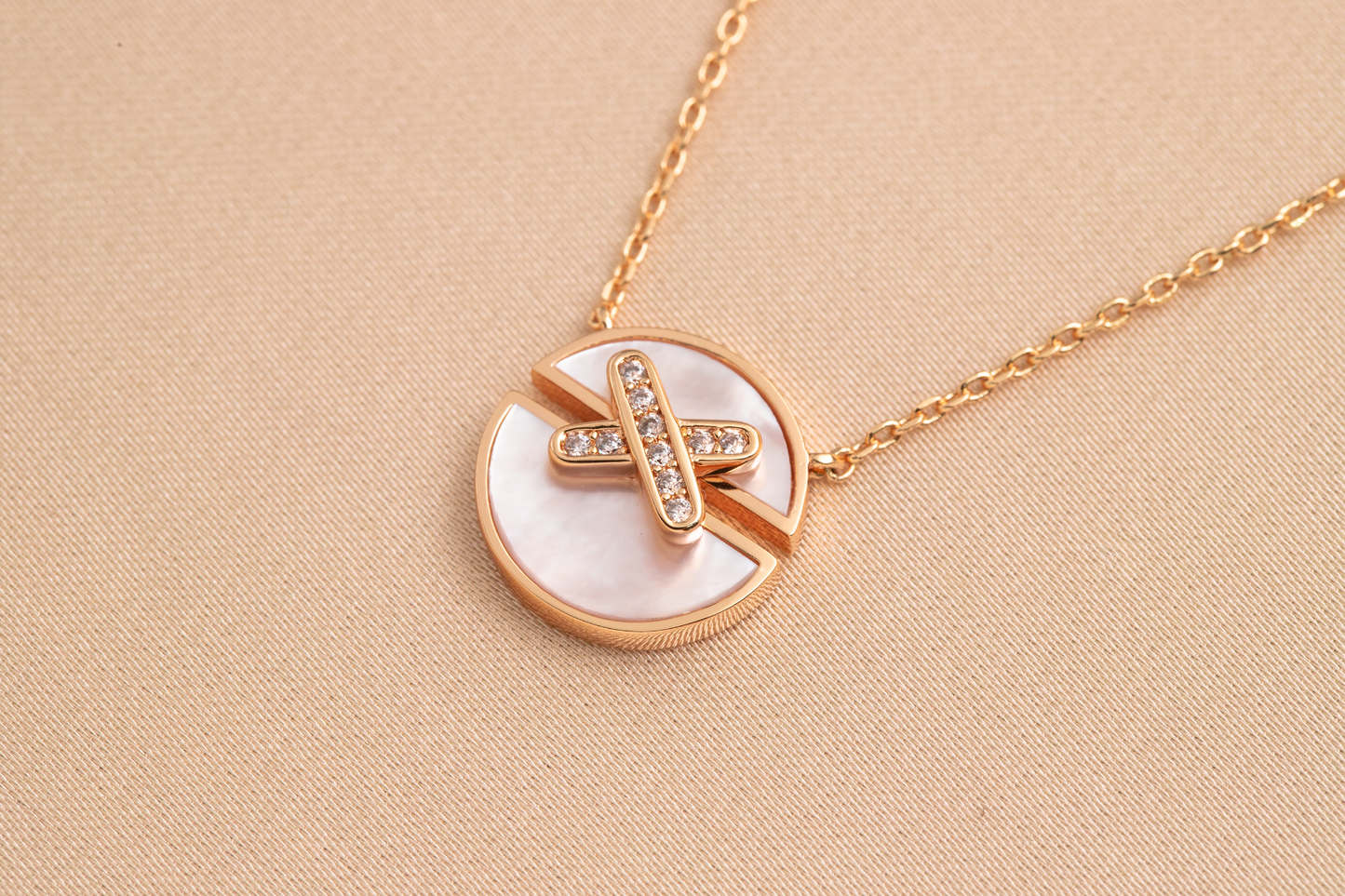 [AuraEcho Jewelry]JEUX DE PINK GOLD DIAMOND NECKLACE