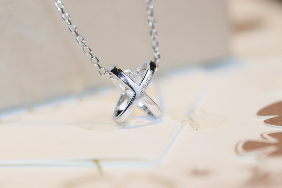 [AuraEcho Jewelry]JEUX DE DIAMOND NECKLACE