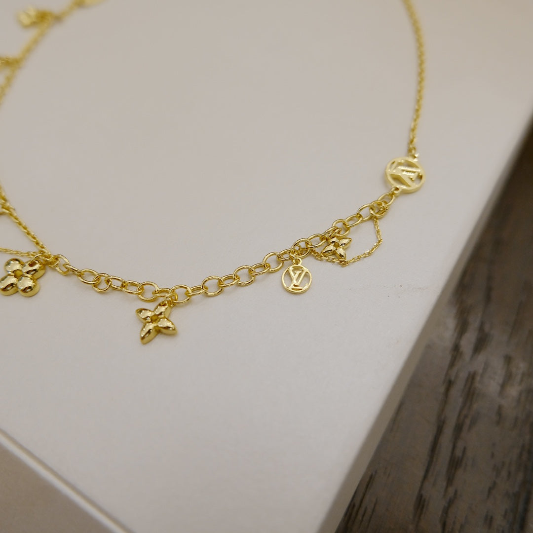 [AuraEcho Jewelry]BLOOMING SUPPLE NECKLACE BRASS
