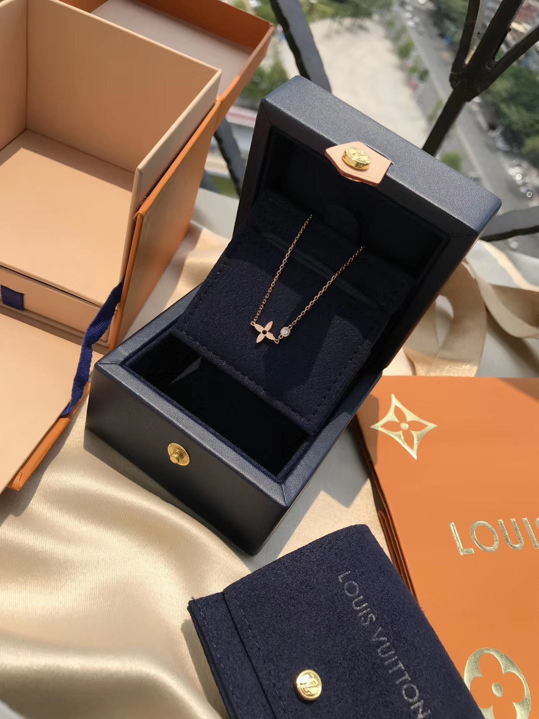 [AuraEcho Jewelry]BLOSSOM PENDANT PINK GOLD AND DIAMOND