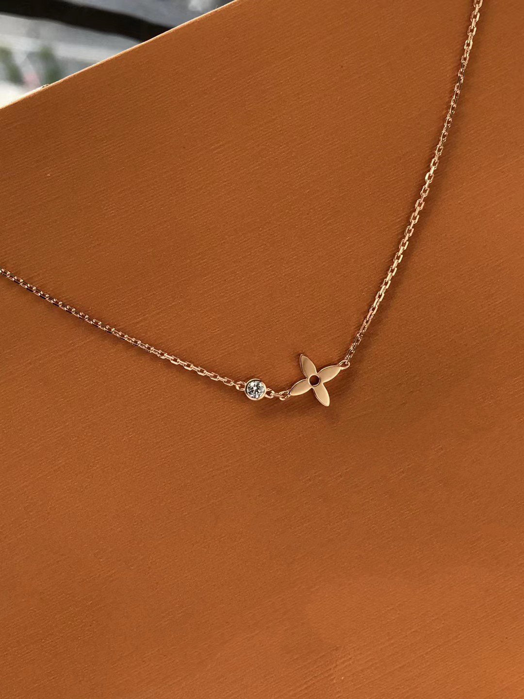 [AuraEcho Jewelry]BLOSSOM PENDANT PINK GOLD AND DIAMOND