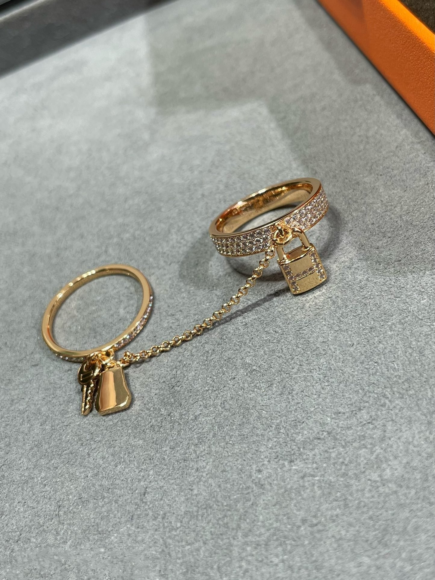[AuraEcho Jewelry]HM KELLY CLOCHETTE DOUBLE RING IN ROSE GOLD WITH DIAMONDS