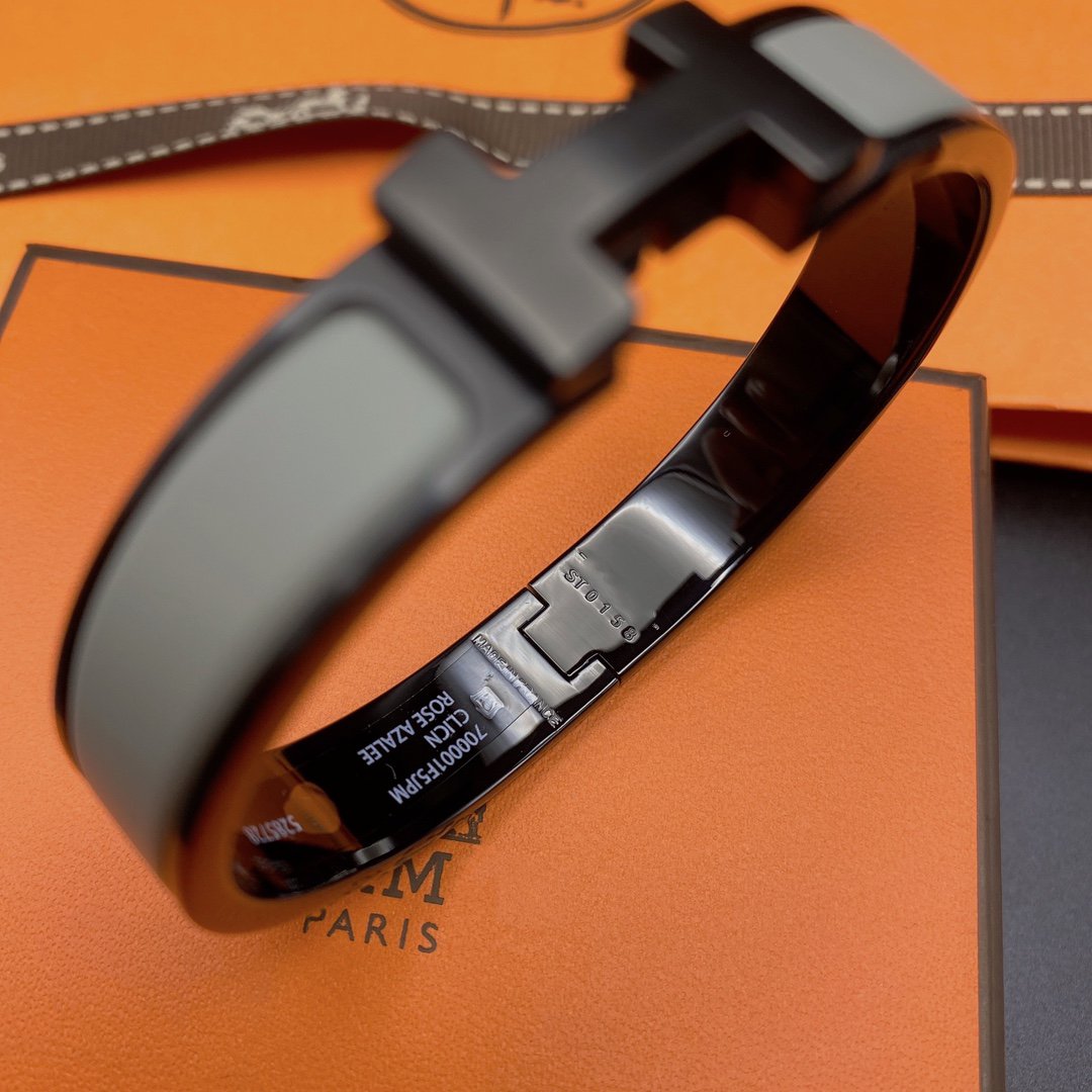 [AuraEcho Jewelry]CLIC HM SO BLACK GREY BRACELET