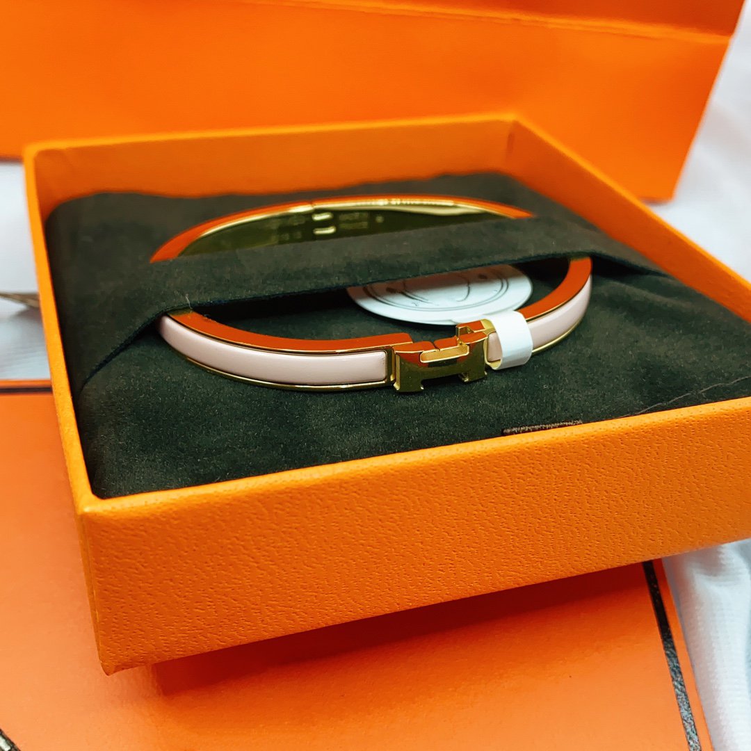 [AuraEcho Jewelry]CLASSIC HM CLIC  PINK 8MM ENAMEL BRACELET
