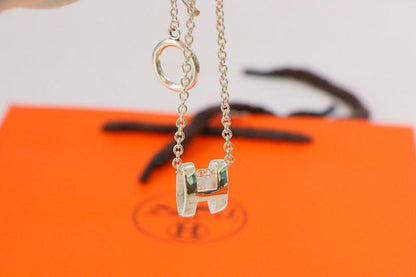 [AuraEcho Jewelry]HM NECKLACE H LETTER OVAL SERIES