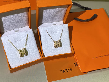 [AuraEcho Jewelry]HM CLIC YELLOW ENAMEL GOLD NECKLACE