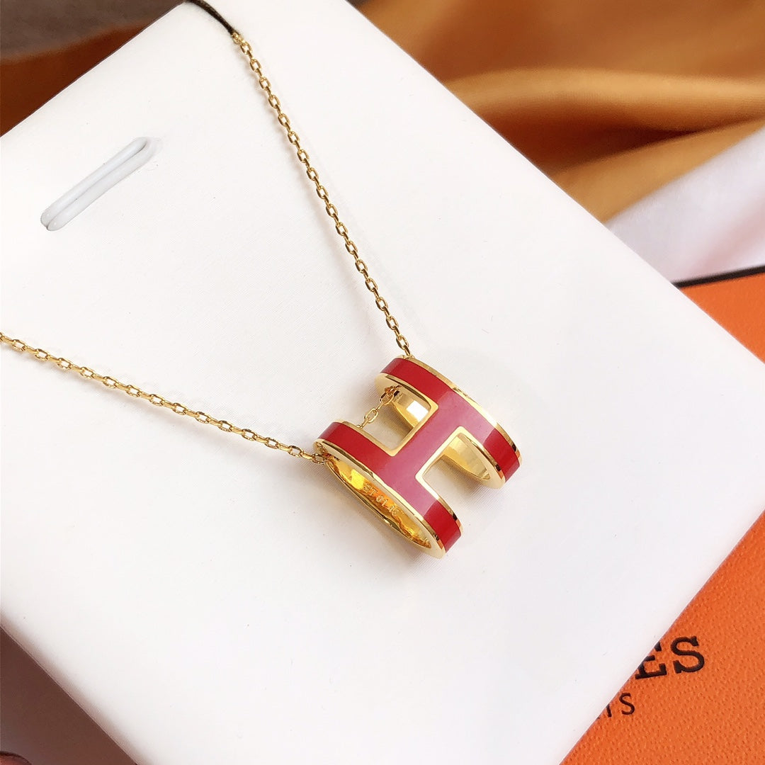 [AuraEcho Jewelry]HM CLIC RED ENAMEL GOLD NECKLACE