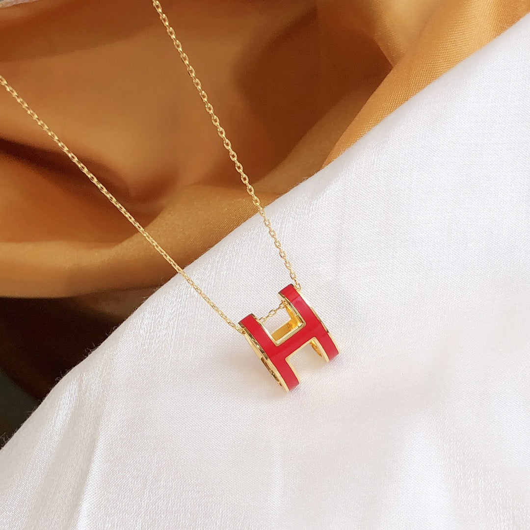[AuraEcho Jewelry]HM CLIC RED ENAMEL GOLD NECKLACE