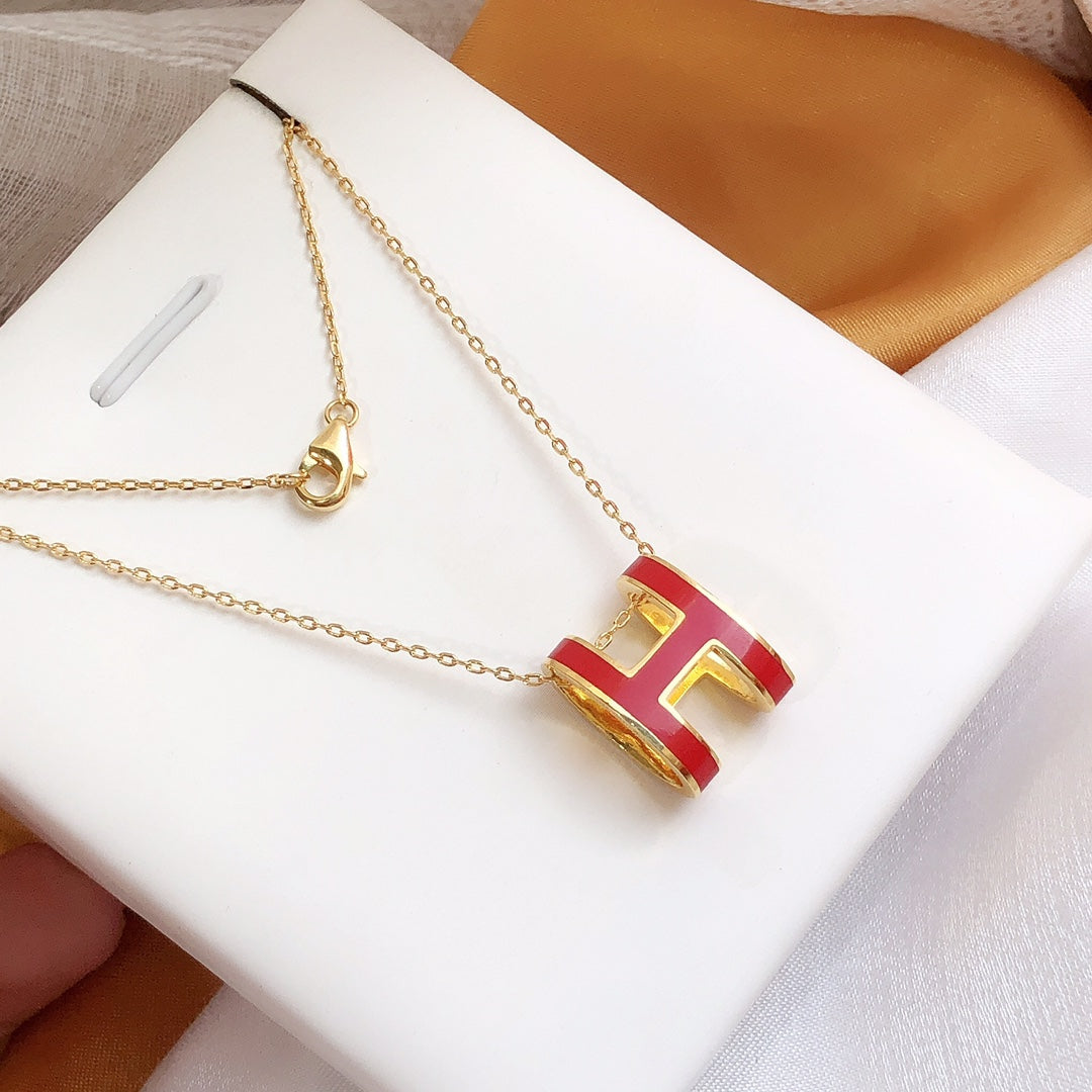 [AuraEcho Jewelry]HM CLIC RED ENAMEL GOLD NECKLACE