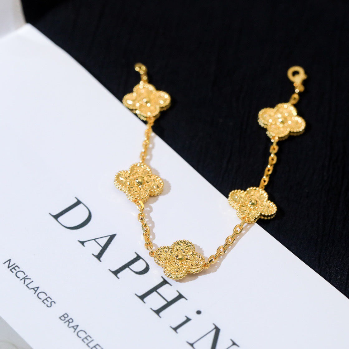 [AuraEcho Jewelry]CLOVER 5 MOTIFS BRONZING BRACELET