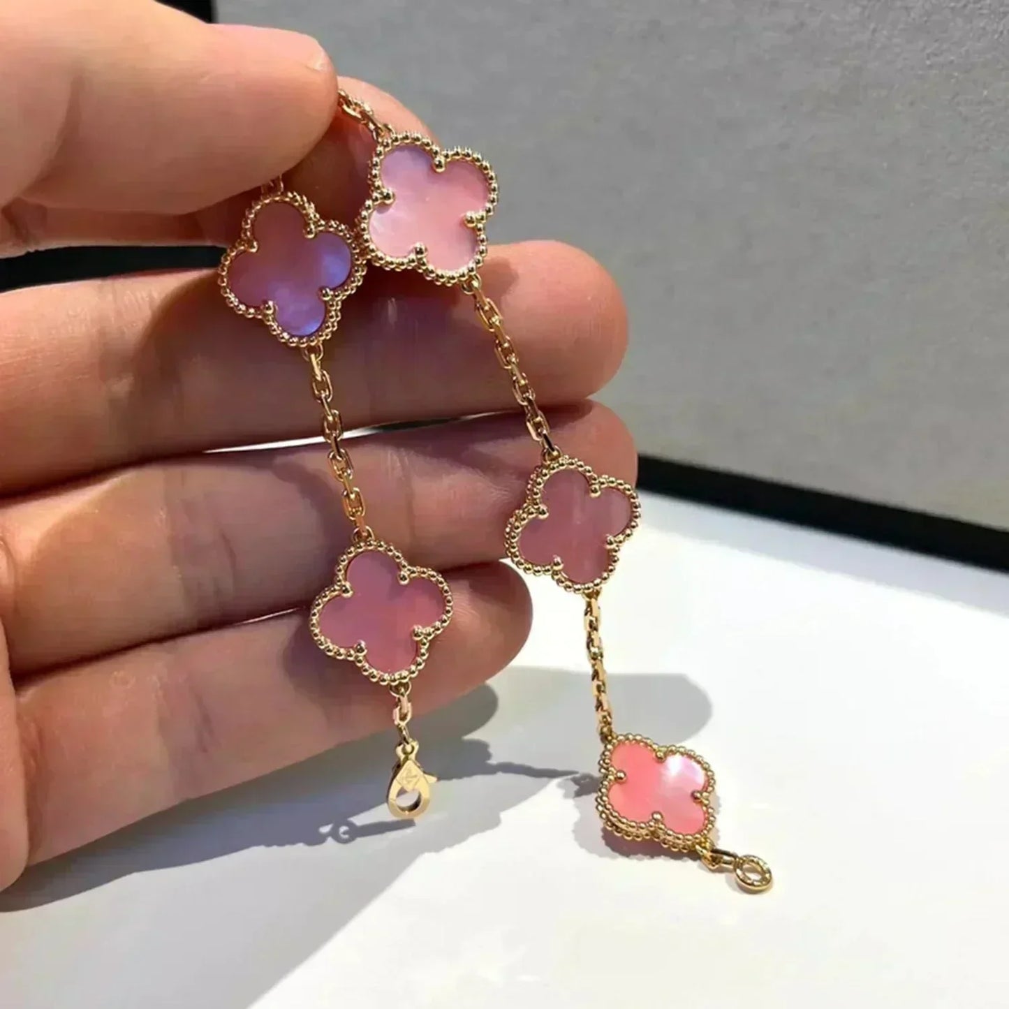 [AuraEcho Jewelry]CLOVER 5 PINK MOP BRACELET