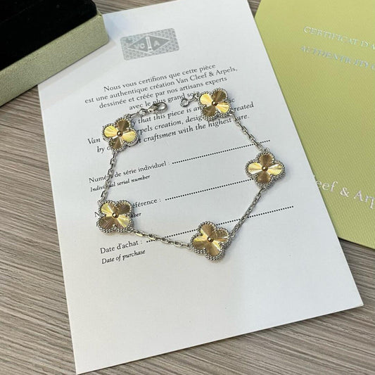 [AuraEcho Jewelry]CLOVER  5 MOTIFS  CHRISTMAS LIMITED EDITION BRACELET