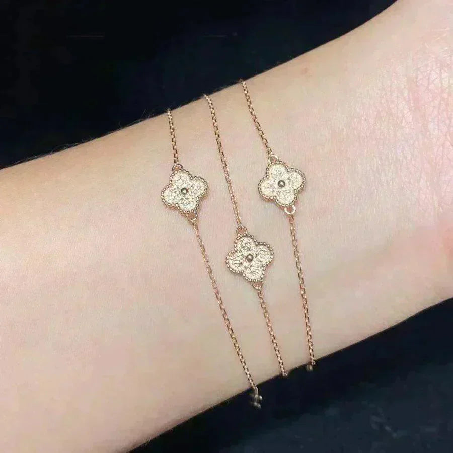 [AuraEcho Jewelry]CLOVER SINGLE FLOWER BRACELET