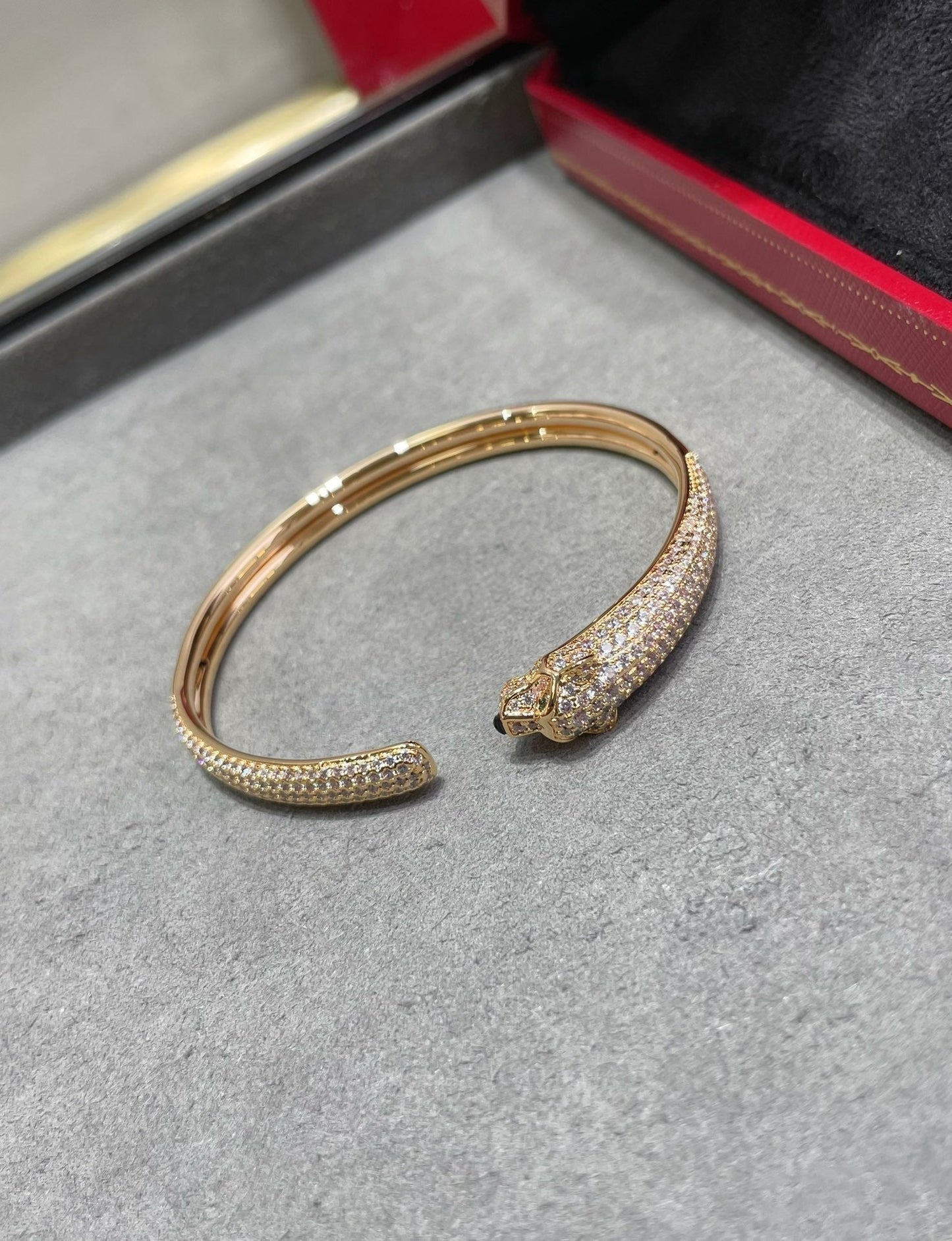 [AuraEcho Jewelry]PANTHERE FULL DIAMOND OPEN BRACELET