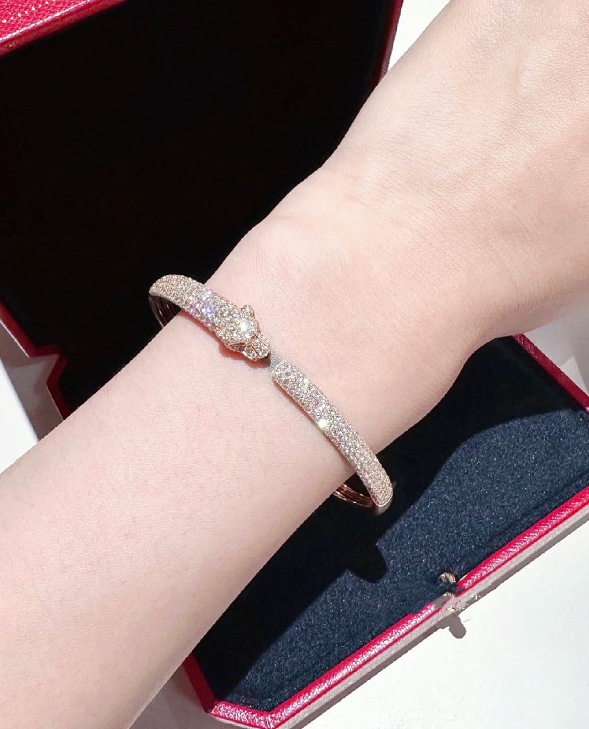 [AuraEcho Jewelry]PANTHERE FULL DIAMOND OPEN BRACELET
