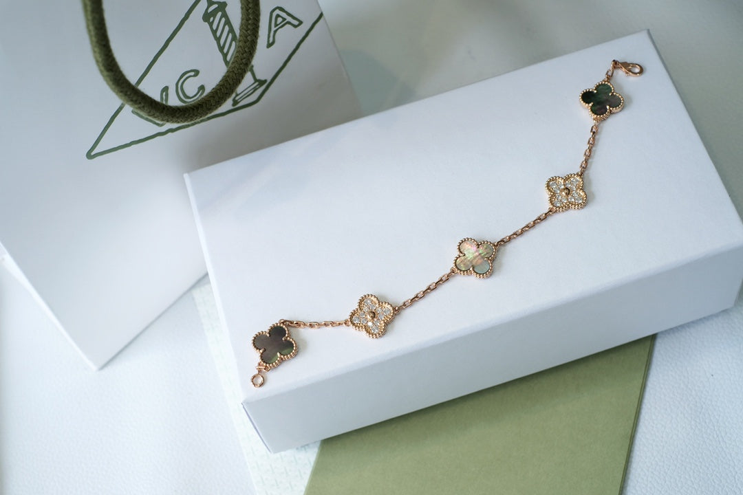 [AuraEcho Jewelry]CLOVER 5 MOTIFS DARK MOP AND DIAMONDS PINK GOLD BRACELET