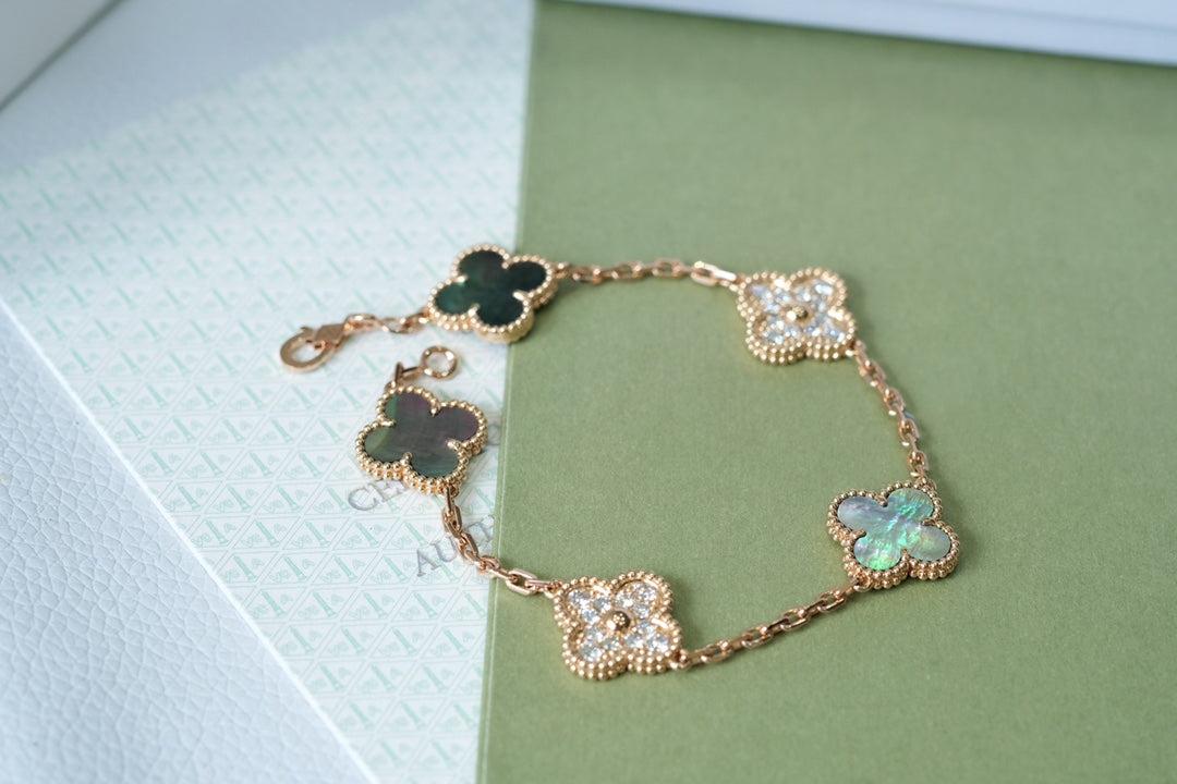 [AuraEcho Jewelry]CLOVER 5 MOTIFS DARK MOP AND DIAMONDS PINK GOLD BRACELET